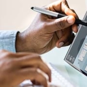 Pourquoi et comment passer à la dématérialisation des factures ?